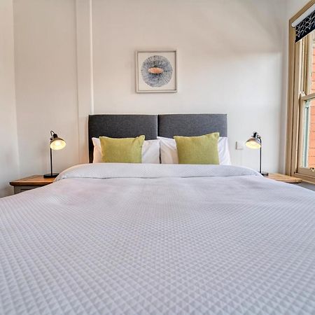 Host & Stay - Upper Tything Apartment Worcester Eksteriør billede